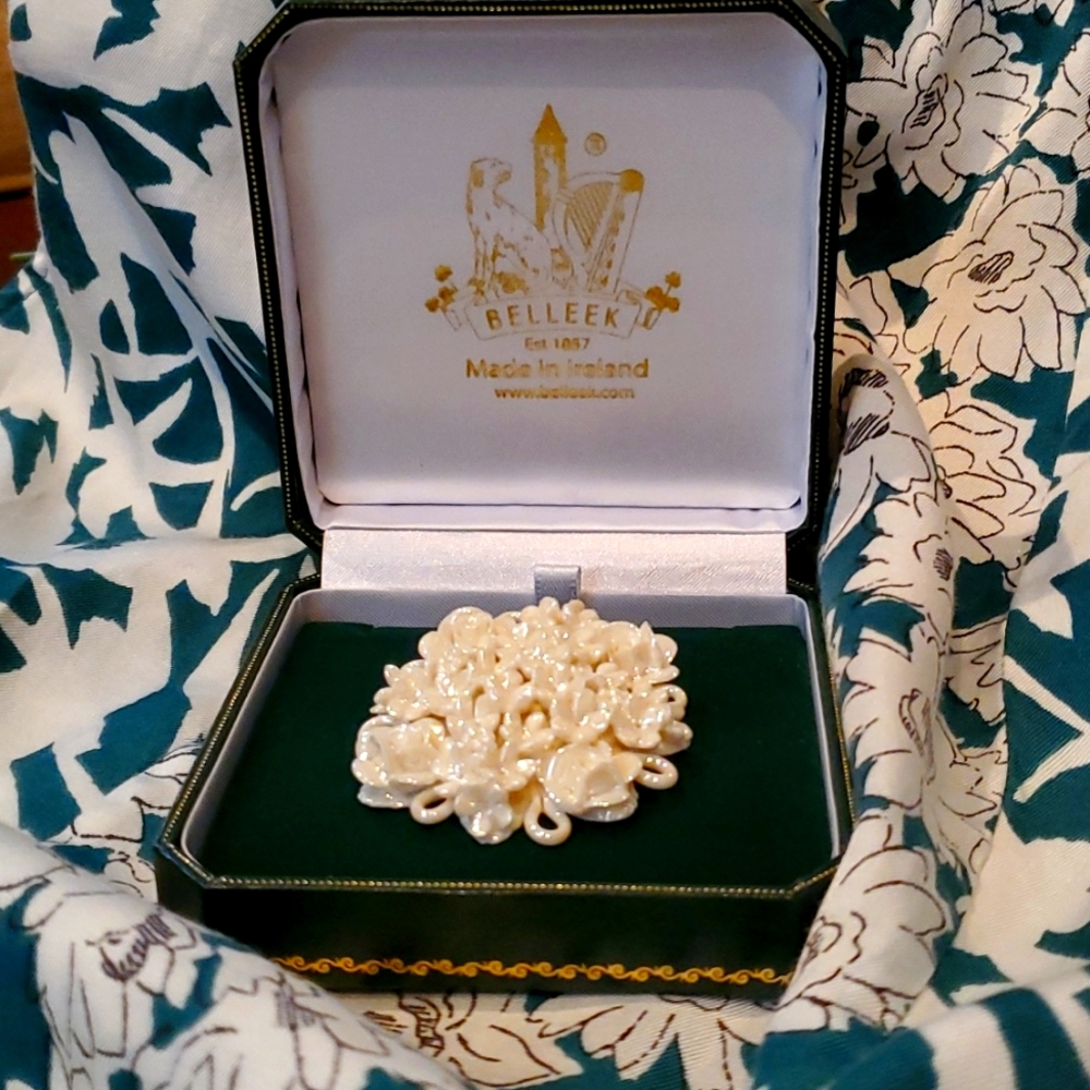 Belleek Rose Bouquet Brooch